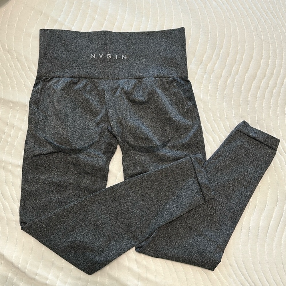 NVGTN Seamless Contour Leggings Black Speckled